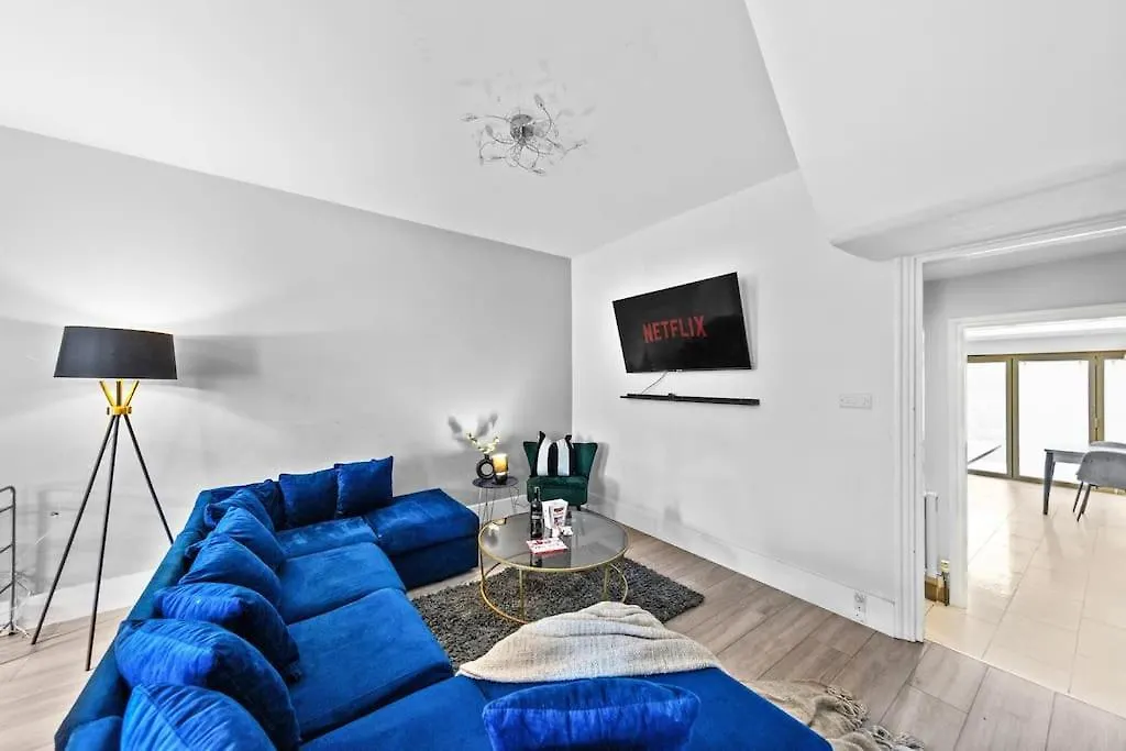 Charming Leytonstone 5 Bed - Apartment London United Kingdom
