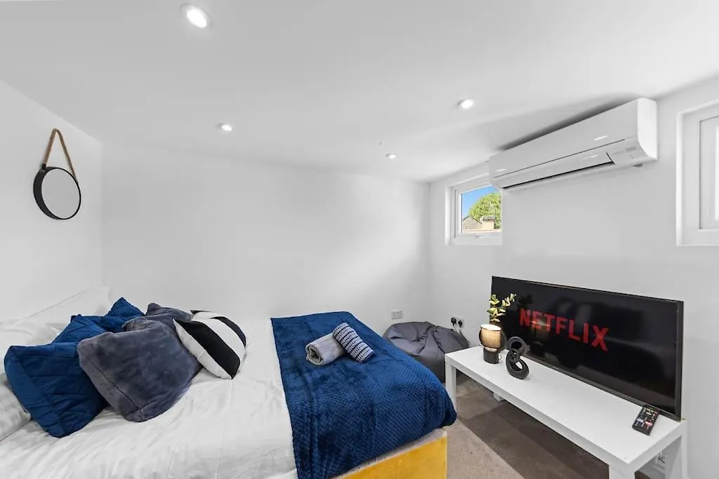 Charming Leytonstone 5 Bed - Apartment London United Kingdom